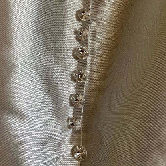 Madison James wedding Dress Mj565 Style - Picture 4 of 7